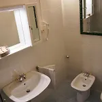Antica Dimora Della Racchetta Pensionat 4*