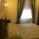 Pensionat Antica Dimora Della Racchetta