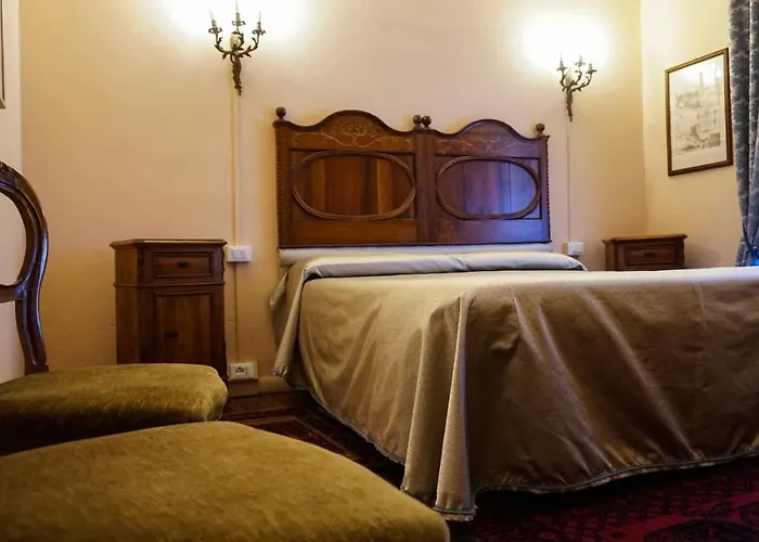 Antica Dimora Della Racchetta Guest house 4*