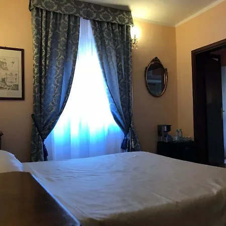 Antica Dimora Della Racchetta 4* Ferrara