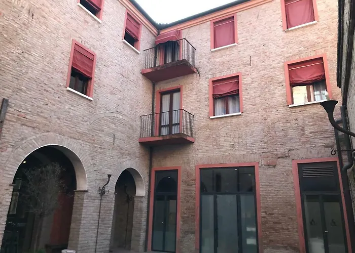 Affittacamere Antica Dimora Della Racchetta Ferrara